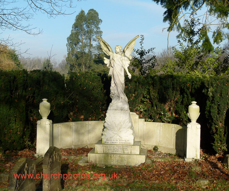 image of Windldesham cemetery
