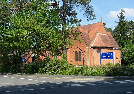 image of Ash Vale St. Mary church