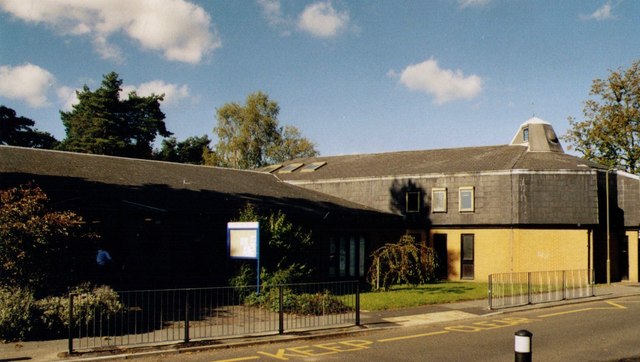 image of Heatherside church