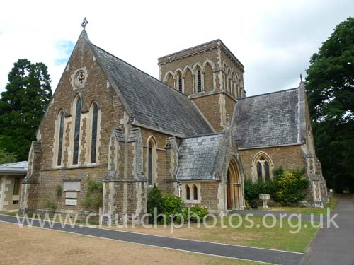 image of Lyne Holy Trinity church